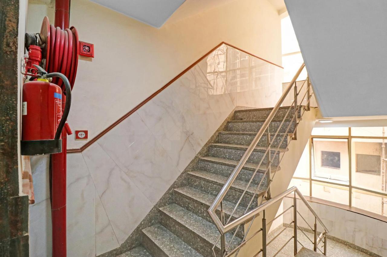 Oyo 23368 Boutique Hotel Paragon Νέο Δελχί Εξωτερικό φωτογραφία