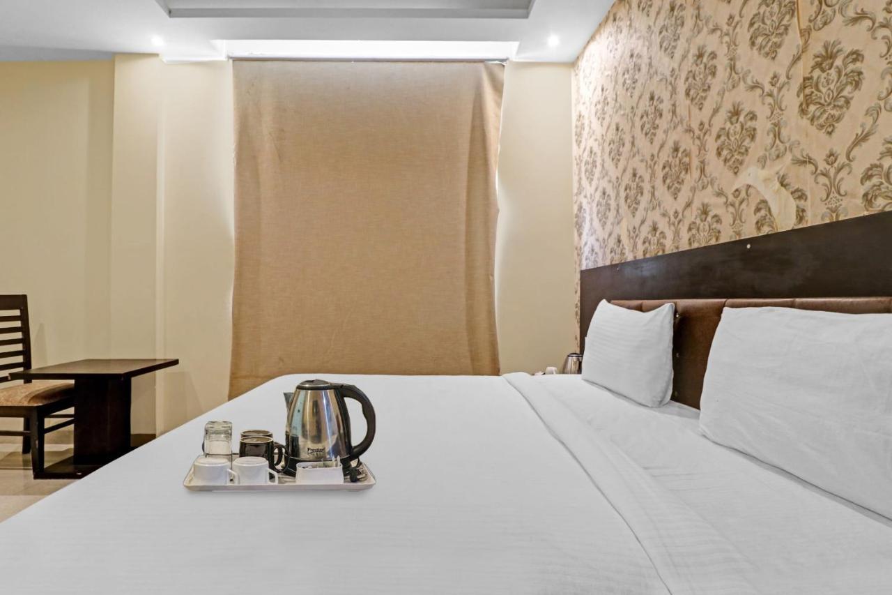 Oyo 23368 Boutique Hotel Paragon Νέο Δελχί Εξωτερικό φωτογραφία