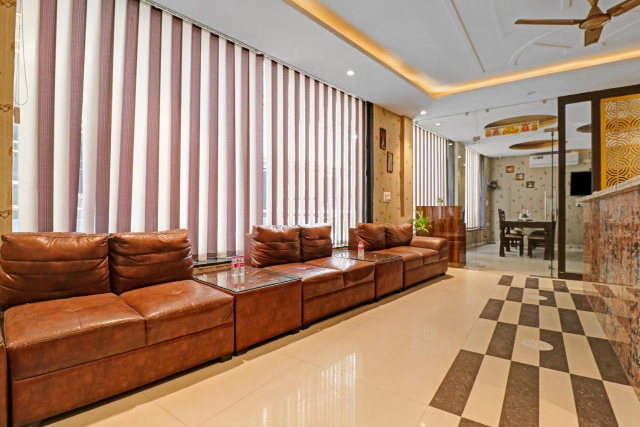 Oyo 23368 Boutique Hotel Paragon Νέο Δελχί Εξωτερικό φωτογραφία