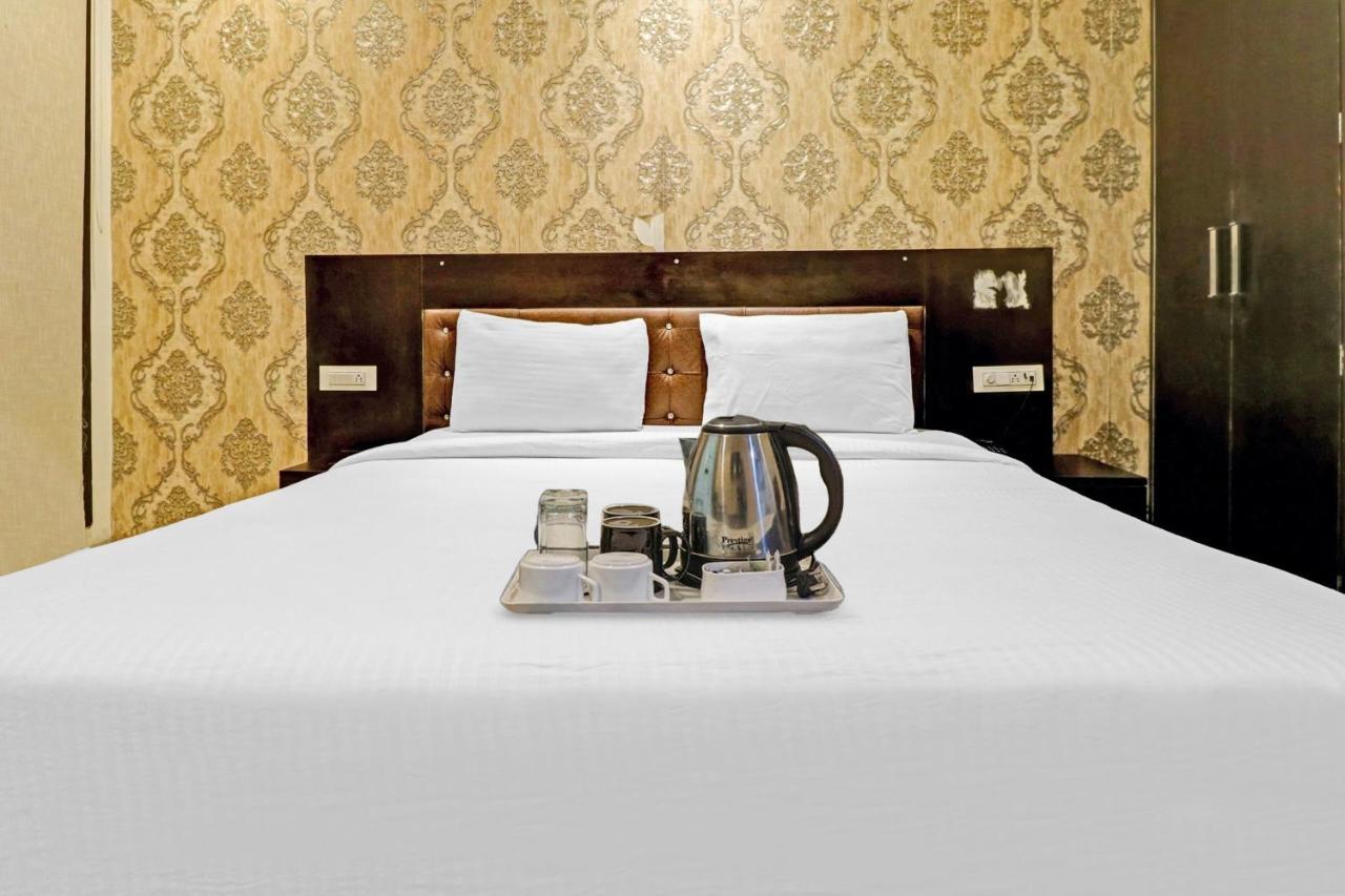 Oyo 23368 Boutique Hotel Paragon Νέο Δελχί Εξωτερικό φωτογραφία