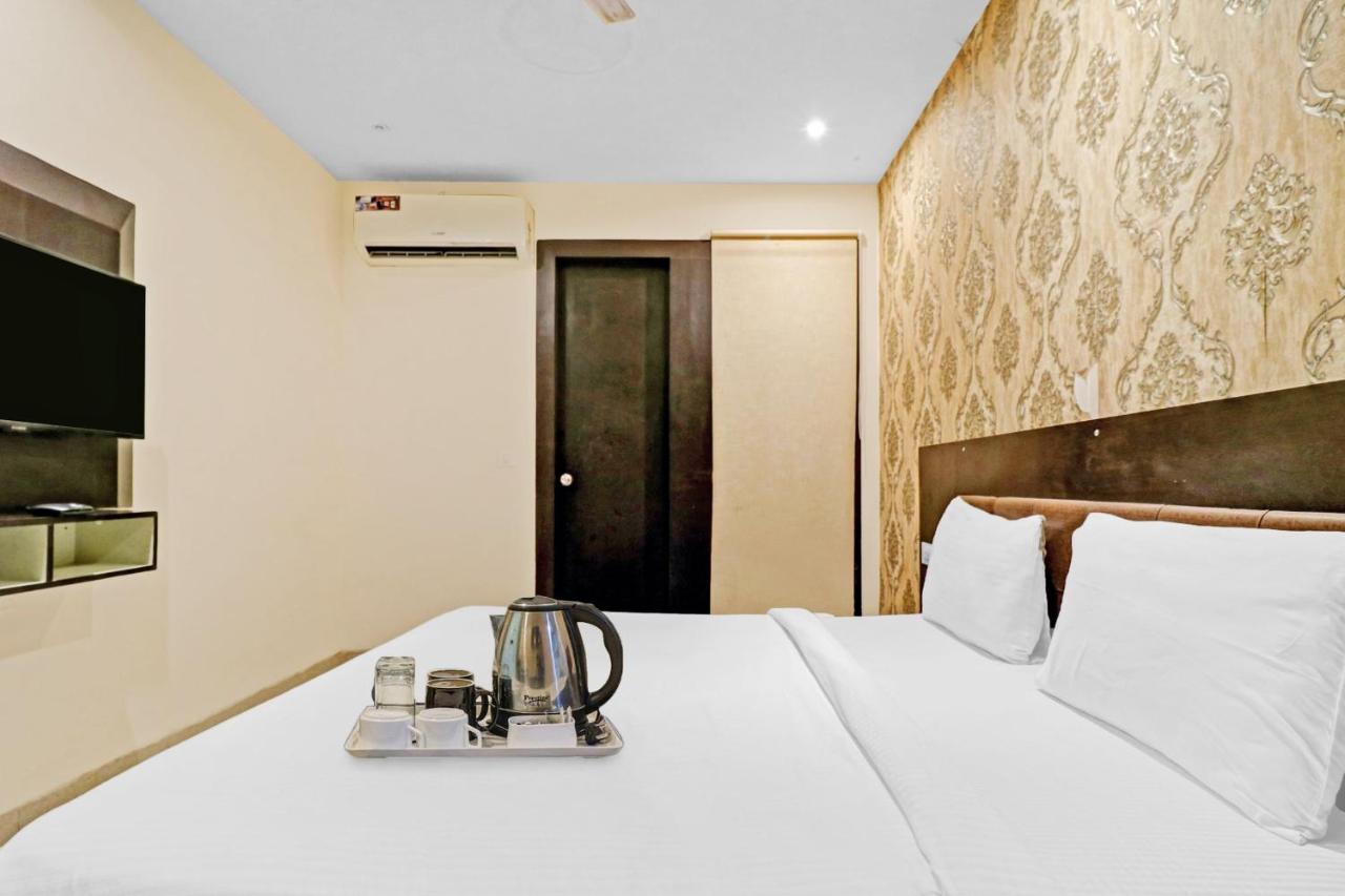 Oyo 23368 Boutique Hotel Paragon Νέο Δελχί Εξωτερικό φωτογραφία